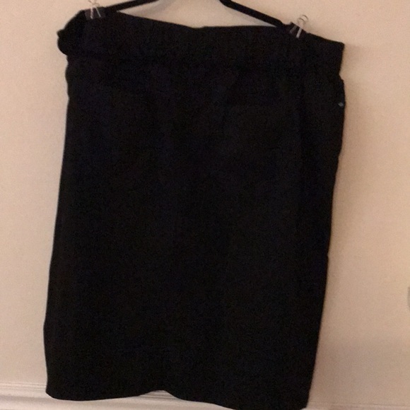 Heart Yours Black Skirt size 28 - Picture 2 of 6